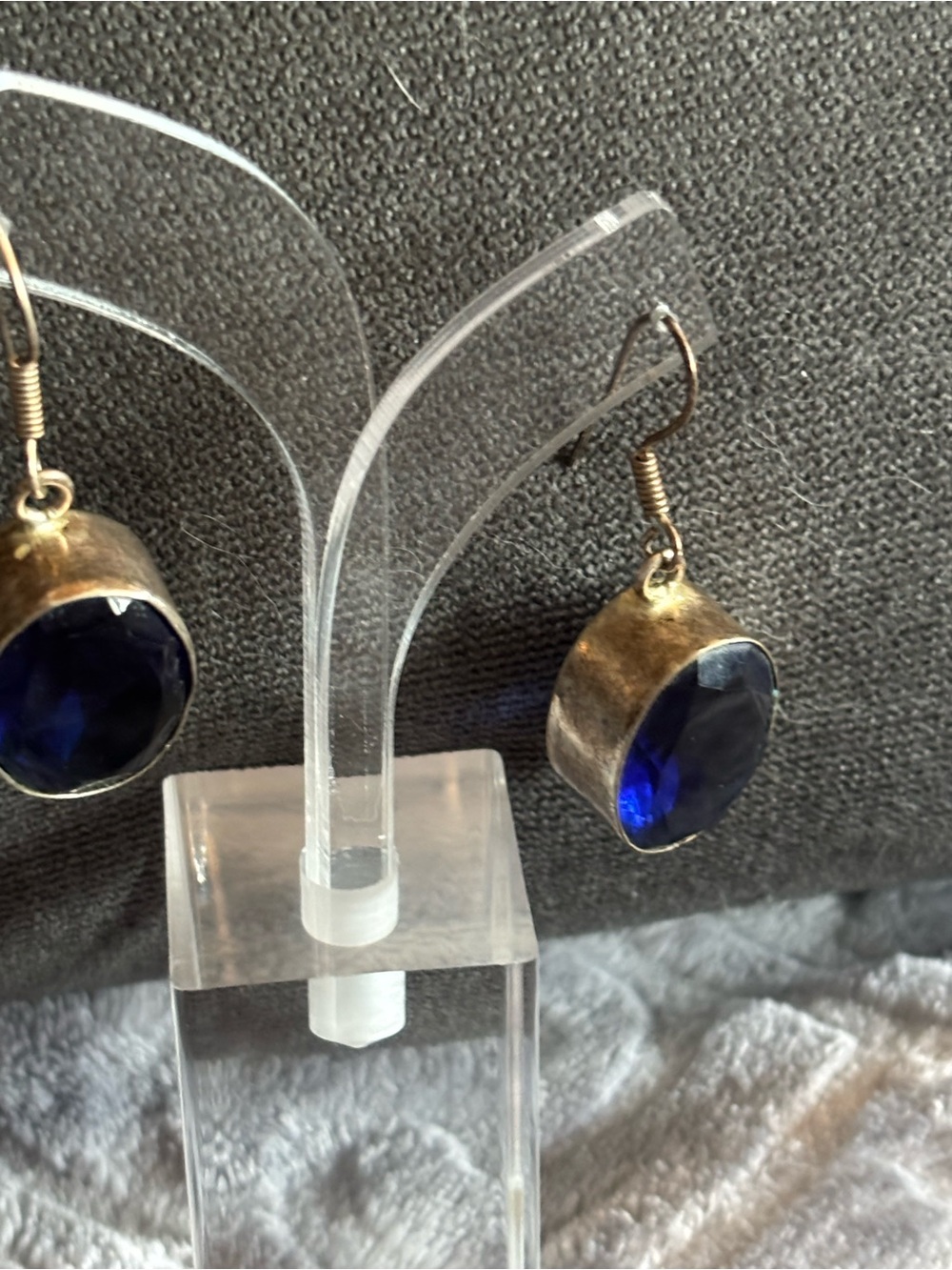 Source Unknown Royal Blue Glass Drop Earrings with Gold-Tone Setting